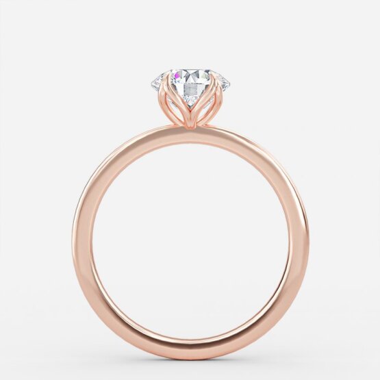 Kolm Round Solitaire Engagement Ring