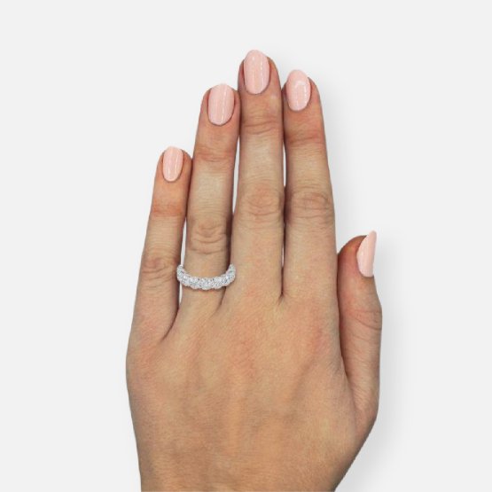 9 Stone Round Anniversary Band