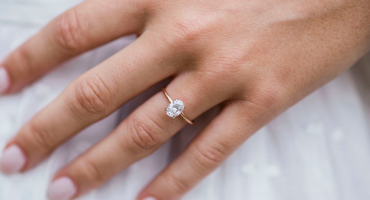 Choosing the best: Oval cut diamond ring