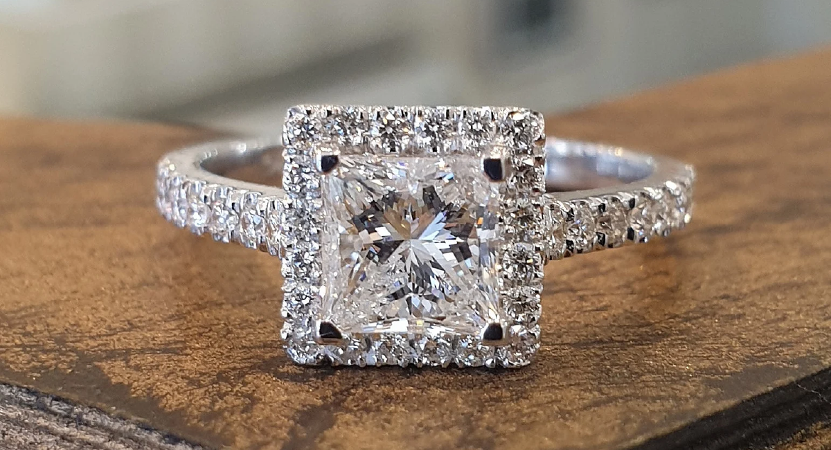 princess diamond halo ring