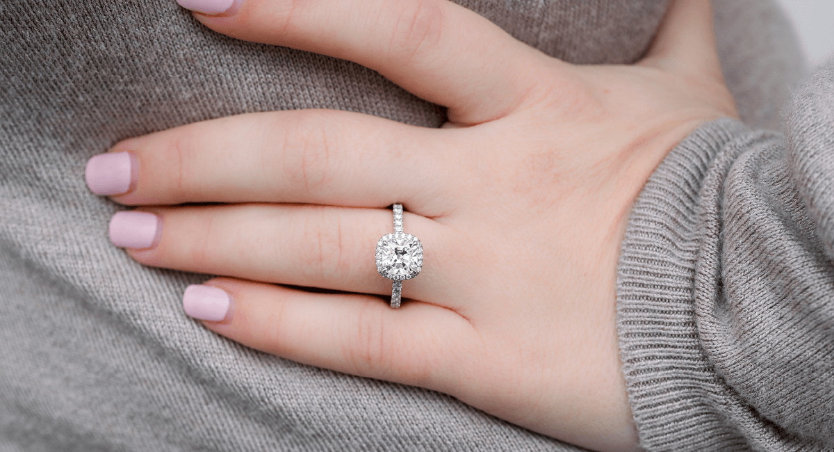 How Many Karat Golds Is Best For Engagement Rings
