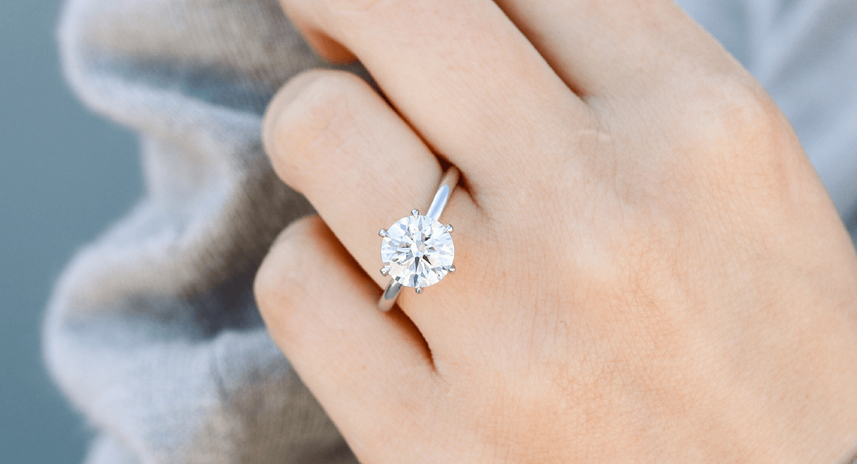Solitaire-engagement-setting-ring
