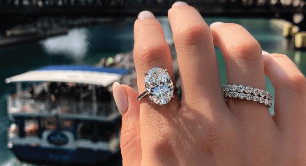 Stunning 12 Carat Diamond Ring that Set the Fashion Frenzy