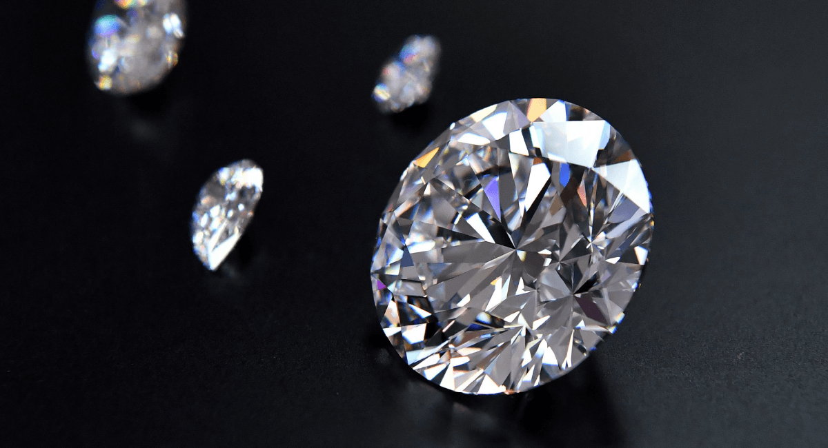 Are there diamonds that are this big? How much is a 15-carat diamond ring? Are 15-carat diamonds real?