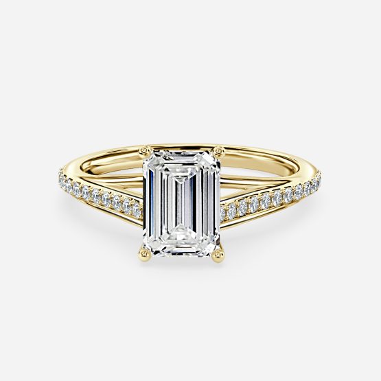 Heni Emerald Diamond Band Engagement Ring