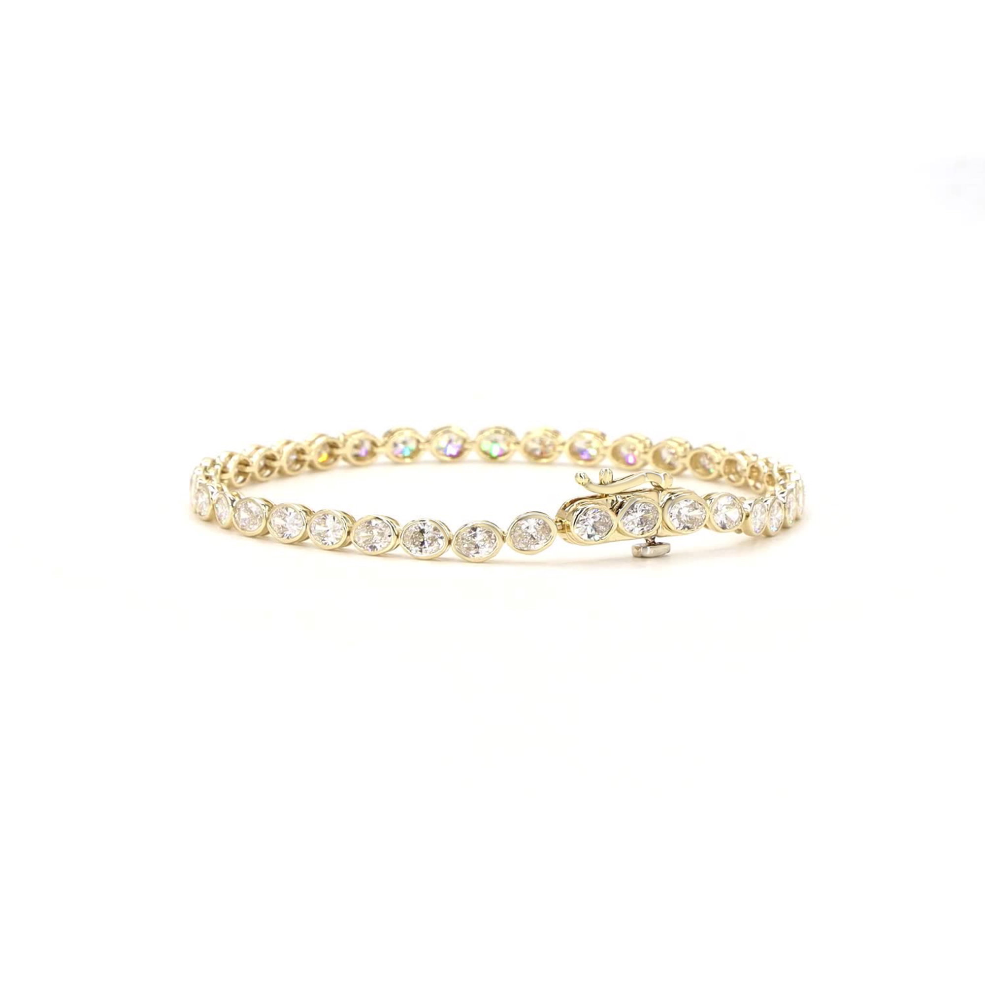 Oval Cut Lab Grown Diamond East -West Bracelet In 14K Yellow Gold
