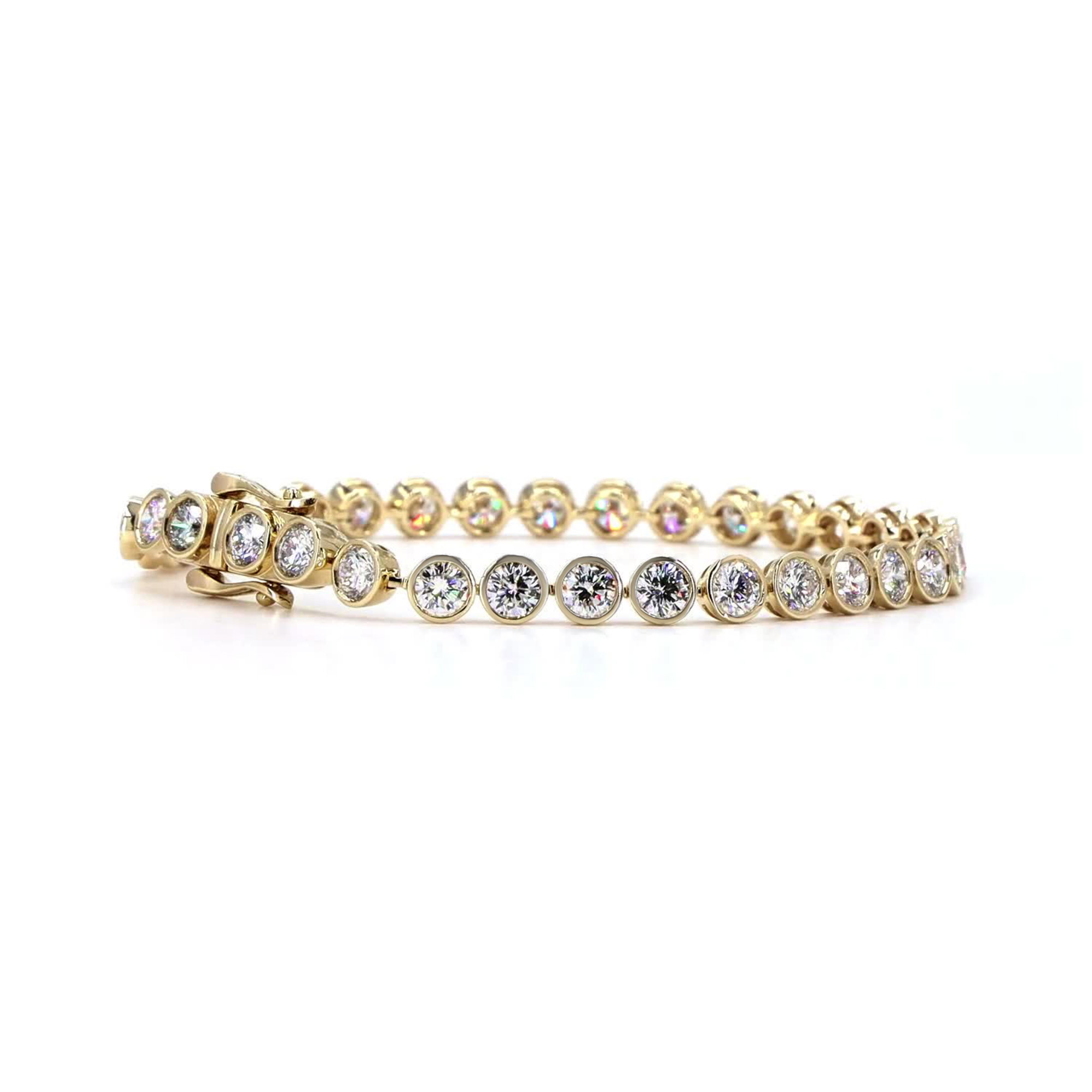 Round Cut Lab Grown Diamond Bezel Tennis Bracelet In 14K Yellow Gold