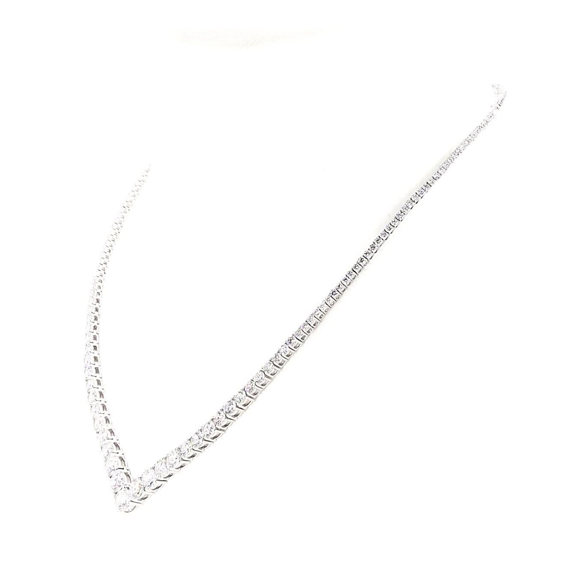 Round Lab Grown Diamond V-Graduated Necklace In 14K White Gold