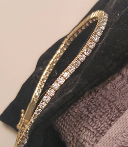 Round Lab Grown Diamond Tulip 4 Prong Tennis Bracelet