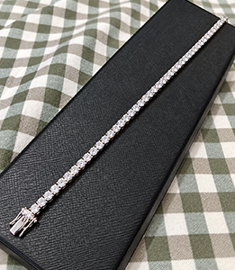 Round Lab Grown Diamond Tulip 4 Prong Tennis Bracelet